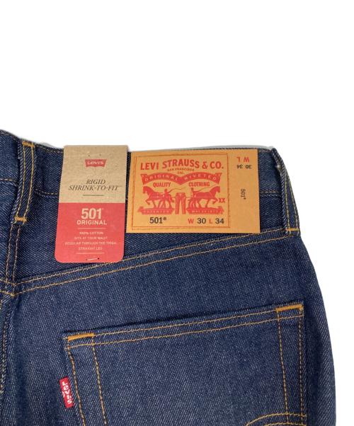 LEVI'S（リーバイス）LEVI'S (リーバイス) 501 ORIGINAL ジーンズ RIGID/00501-0000 インディゴ サイズ:30 未使用品の古着・服飾アイテム