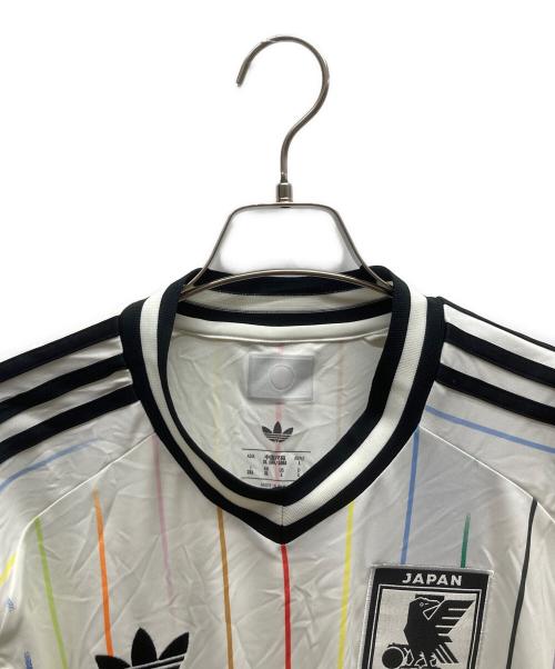adidas（アディダス）adidas (アディダス) サッカー日本代表 2026 アウェイ レプリカ ユニフォーム 長袖 / JZ9697 ホワイト サイズ:2XL 未使用品の古着・服飾アイテム