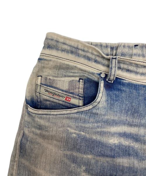 DIESEL（ディーゼル）DIESEL (ディーゼル) デニムパンツ/A23568 インディゴ サイズ:Lの古着・服飾アイテム