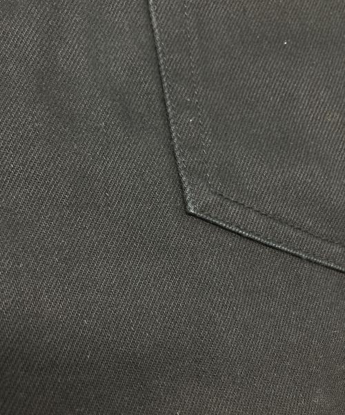 NVRFRGT（ネヴァーフォーゲット）NVRFRGT (ネヴァーフォーゲット) 3D Twisted jeans/EXB2NF231P07 ブラック サイズ:3の古着・服飾アイテム