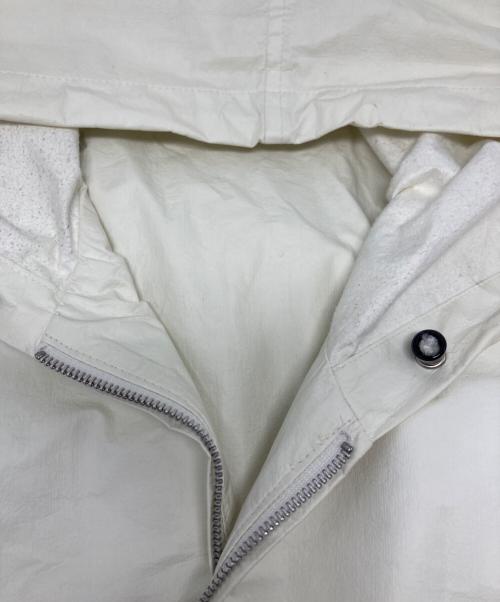 FENDI（フェンディ）FENDI (フェンディ) フーデッドコート/3623 ホワイト サイズ:₋の古着・服飾アイテム