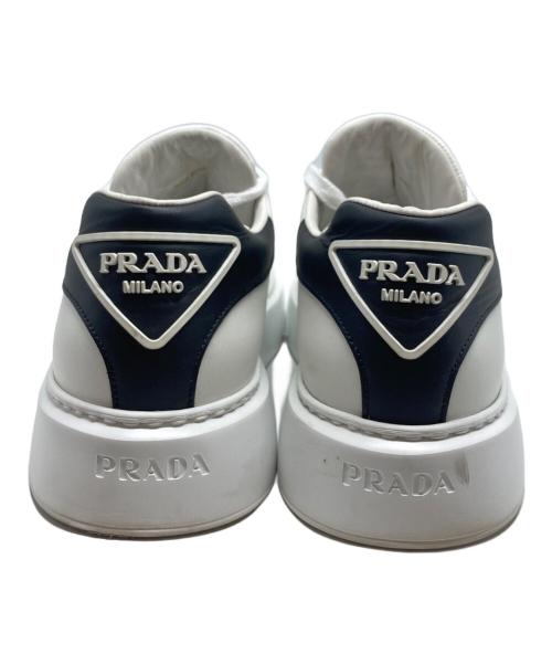 PRADA（プラダ）PRADA (プラダ) トライアングルロゴローカットスニーカー/4E3583 ホワイト サイズ:8の古着・服飾アイテム