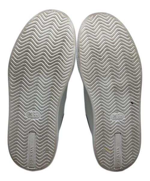 PRADA（プラダ）PRADA (プラダ) トライアングルロゴローカットスニーカー/4E3583 ホワイト サイズ:8の古着・服飾アイテム