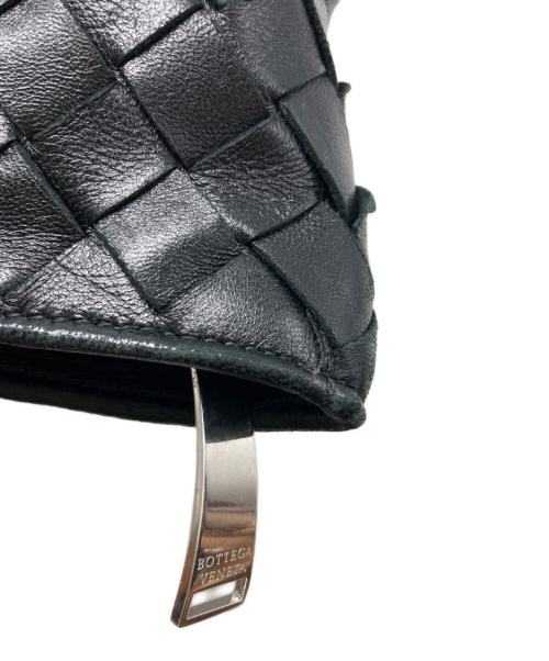 BOTTEGA VENETA（ボッテガベネタ）BOTTEGA VENETA (ボッテガベネタ) イントレチャートツイストハンドバッグ ブラック サイズ:₋の古着・服飾アイテム