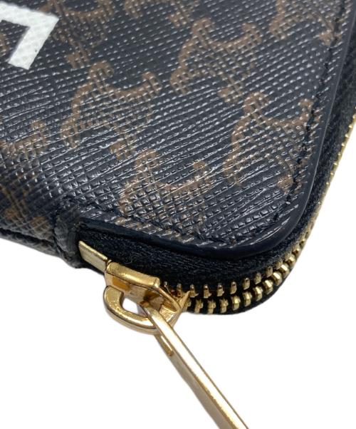 CELINE（セリーヌ）CELINE (セリーヌ) トリオンフキャンバスコインケース/10C662CA2.38NO ブラウン サイズ:₋の古着・服飾アイテム
