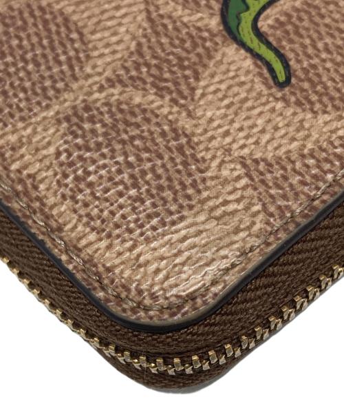 COACH（コーチ）COACH (コーチ) エッセンシャル スモール ジップ アラウンド カード ケース/CZ119 ブラウン サイズ:₋の古着・服飾アイテム
