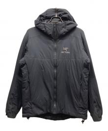 ARC'TERYX（アークテリクス）の古着「ATOM AR HOODY/14648-117557」｜ブラック