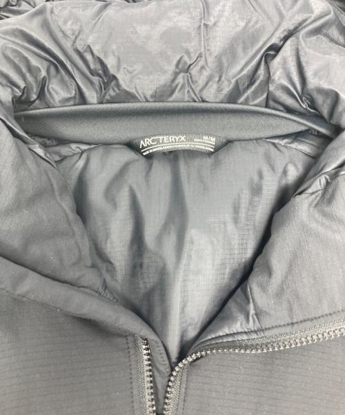 ARC'TERYX（アークテリクス）ARC'TERYX (アークテリクス) ATOM AR HOODY/14648-117557 ブラック サイズ:Mの古着・服飾アイテム