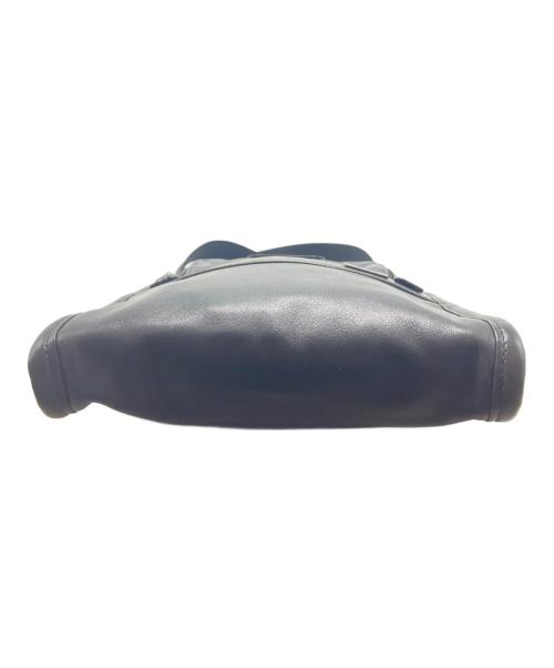 TUMI（トゥミ）TUMI (トゥミ) アルファポケットショルダーバッグ/92110DH ブラック サイズ:₋の古着・服飾アイテム