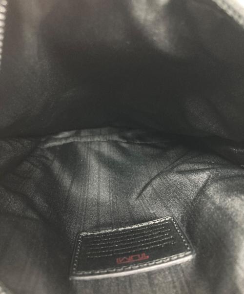 TUMI（トゥミ）TUMI (トゥミ) アルファポケットショルダーバッグ/92110DH ブラック サイズ:₋の古着・服飾アイテム