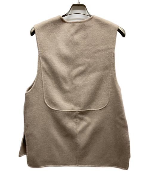 machatt（マチャット）machatt (マチャット) リバーウールベスト ベージュ サイズ:freeの古着・服飾アイテム
