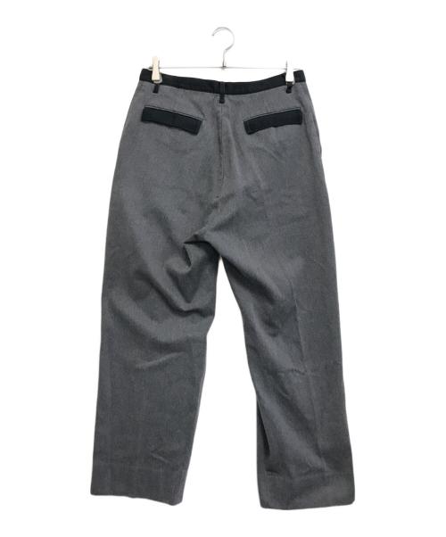 THE Sakaki（ザ サカキ）the sakaki (ザ サカキ) ワイドテーパードパンツ グレー サイズ:Sの古着・服飾アイテム