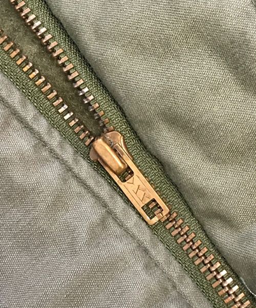 VINTAGE MILITARY（ヴィンテージ ミリタリー）VINTAGE MILITARY (ヴィンテージ ミリタリー) US ARMY 80’sA-2デッキジャケット グリーン サイズ:Sの古着・服飾アイテム