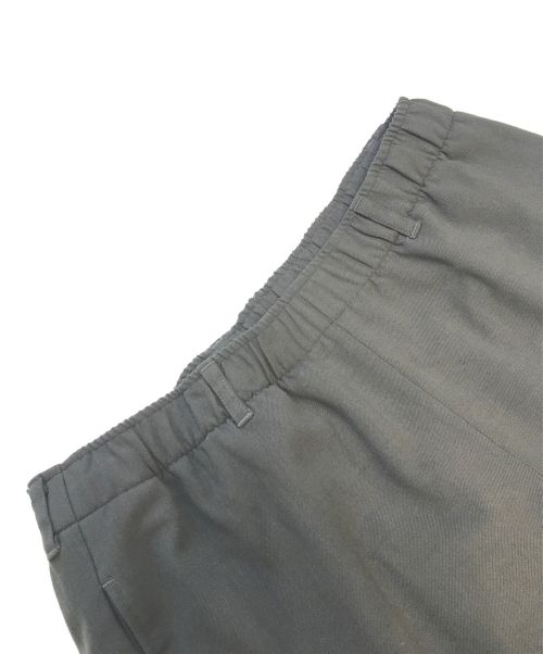 N.HOOLYWOOD（エヌ ハリウッド）N.HOOLYWOOD (エヌ ハリウッド) テーパードイージーパンツ グレー サイズ:36の古着・服飾アイテム