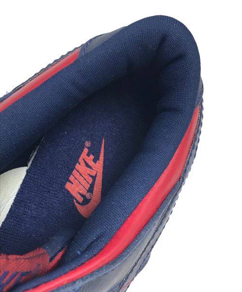 NIKE（ナイキ）NIKE (ナイキ) ローカットスニーカー レッド×ネイビー サイズ:US9/UK8/EUR42.5/27cmの古着・服飾アイテム