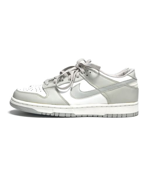 NIKE（ナイキ）NIKE (ナイキ) ローカットスニーカー ホワイト×グレー サイズ:US9/UK8/EUR42.5/27cmの古着・服飾アイテム