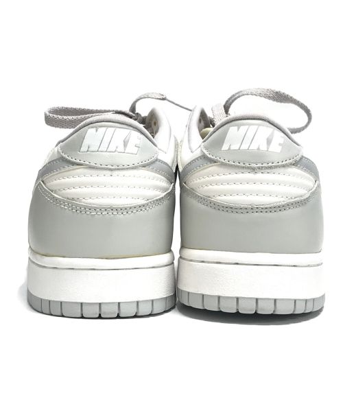 NIKE（ナイキ）NIKE (ナイキ) ローカットスニーカー ホワイト×グレー サイズ:US9/UK8/EUR42.5/27cmの古着・服飾アイテム