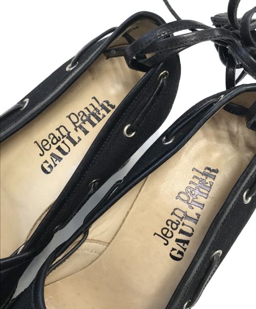 Jean Paul GAULTIER（ジャンポールゴルチェ）Jean Paul GAULTIER (ジャンポールゴルチェ) 編み上げパンプス ブラック サイズ:4½の古着・服飾アイテム
