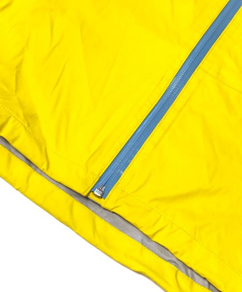 finetrack（ファイントラック）finetrack (ファイントラック) マウンテンパーカー イエロー サイズ:Ｍの古着・服飾アイテム