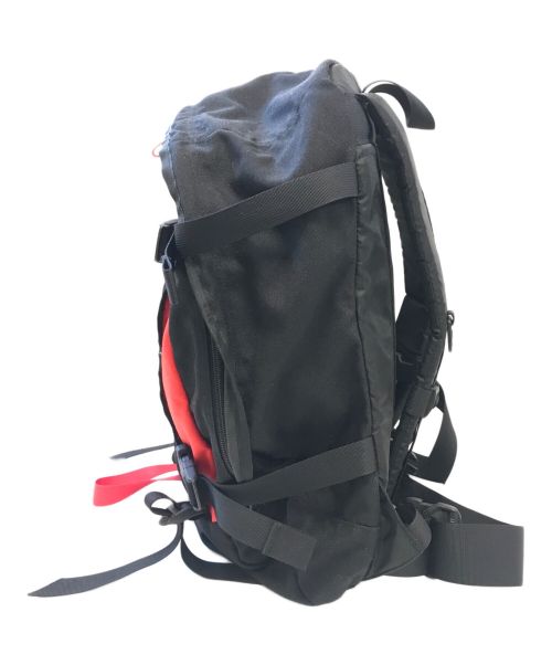NIKE ACG（ナイキエーシージー）NIKE ACG (ナイキエージーシー) リュック レッド×ブラックの古着・服飾アイテム