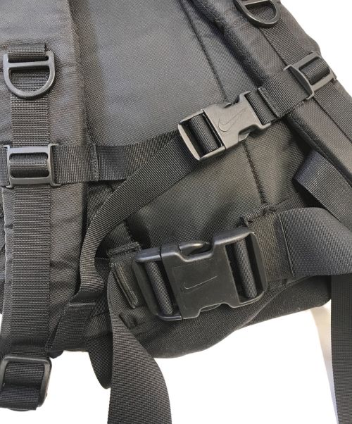 NIKE ACG（ナイキエーシージー）NIKE ACG (ナイキエージーシー) リュック レッド×ブラックの古着・服飾アイテム