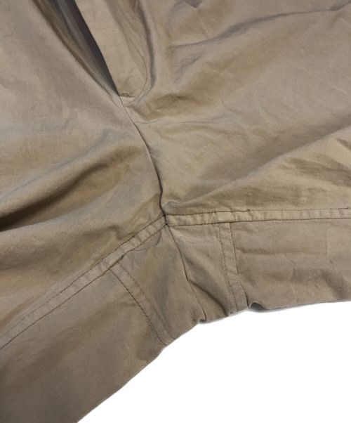 ISSEY MIYAKE（イッセイミヤケ）ISSEY MIYAKE (イッセイミヤケ) ワイドパンツ ベージュ サイズ:Ｓの古着・服飾アイテム