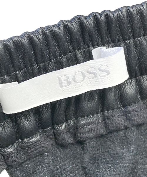 HUGO BOSS（ヒューゴ ボス）HUGO BOSS (ヒューゴ ボス) タイベルト スリムフィット フェイクレザー スカート ブラック サイズ:4の古着・服飾アイテム
