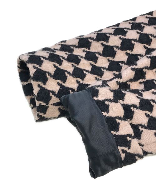 ermanno scervino（エルマノシェルビーノ）ermanno scervino (エルマノシェルビーノ) テーラードジャケット ピンク×ブラック サイズ:40の古着・服飾アイテム