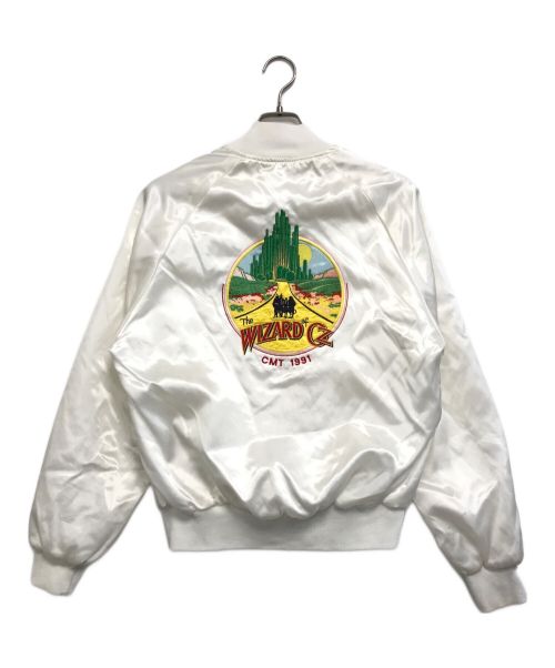 auburn（オーバーン）auburn (オーバーン) スタジャン ホワイト サイズ:Mの古着・服飾アイテム