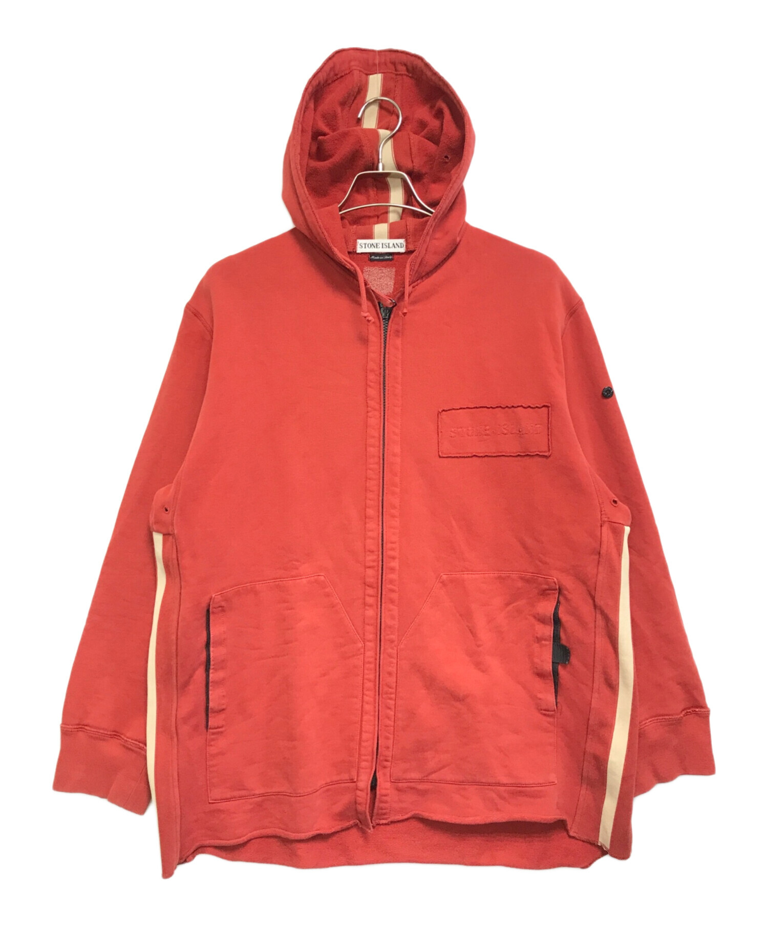 STONE ISLAND (ストーンアイランド) ジップパーカー レッド サイズ:M STONE ISLAND (ストーンアイランド) ジップパーカー レッド サイズ:M