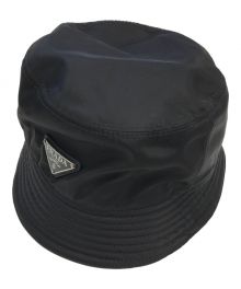 PRADA（プラダ）の古着「ナイロンバケットハット」｜ブラック
