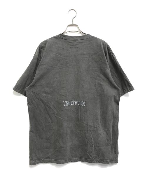 VAULTROOM（ボルトルーム）VAULTROOM (ボルトルーム) Tシャツ グレー サイズ:XL　　　の古着・服飾アイテム
