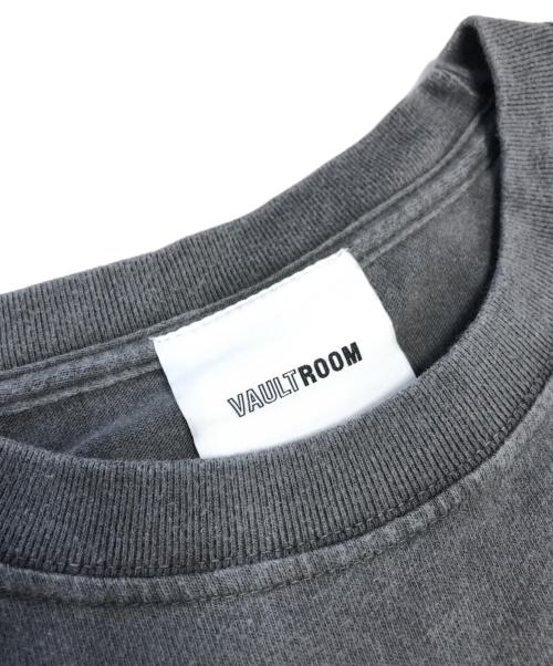 VAULTROOM（ボルトルーム）VAULTROOM (ボルトルーム) Tシャツ グレー サイズ:XL　　　の古着・服飾アイテム