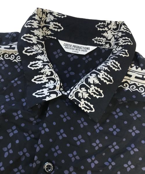 COOTIE PRODUCTIONS（クーティープロダクツ）COOTIE PRODUCTIONS (クーティープロダクツ) 半袖シャツ ブラック サイズ:Lの古着・服飾アイテム