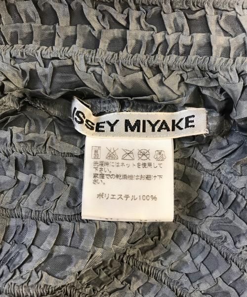 ISSEY MIYAKE（イッセイミヤケ）ISSEY MIYAKE (イッセイミヤケ) モックネックカットソー ブラック サイズ:3の古着・服飾アイテム