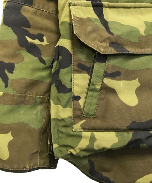 CANADA GOOSE（カナダグース）CANADA GOOSE (カナダグース) ダウンジャケット グリーン サイズ:Ｓの古着・服飾アイテム