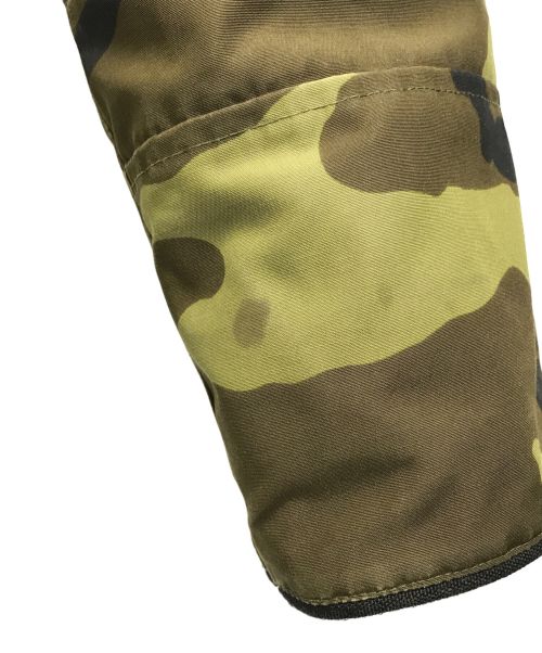 CANADA GOOSE（カナダグース）CANADA GOOSE (カナダグース) ダウンジャケット グリーン サイズ:Ｓの古着・服飾アイテム