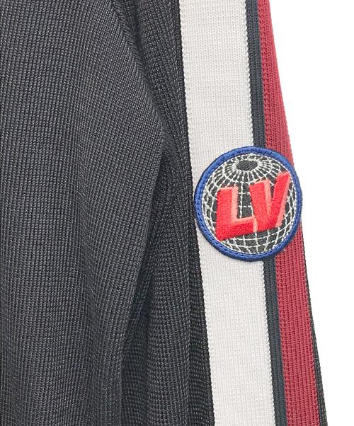 LOUIS VUITTON（ルイ ヴィトン）LOUIS VUITTON (ルイ ヴィトン) モノグラムLVワッペンレーヨンワンピース ブラック サイズ:Ｓの古着・服飾アイテム