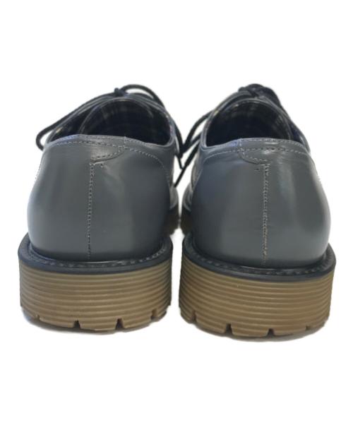 COMME des GARCONS HOMME（コムデギャルソン オム）COMME des GARCONS HOMME (コムデギャルソン オム) プレーントゥーシューズ グレー サイズ:25.5cmの古着・服飾アイテム
