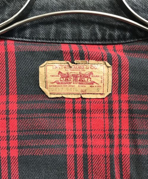 LEVI'S（リーバイス）LEVI'S (リーバイス) 裏ネルブラックデニムジャケット ブラック サイズ:Sの古着・服飾アイテム