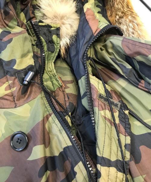 SPIEWAK（スピワック）SPIEWAK (スピワック) 迷彩ダウンジャケット グリーン サイズ:Mの古着・服飾アイテム