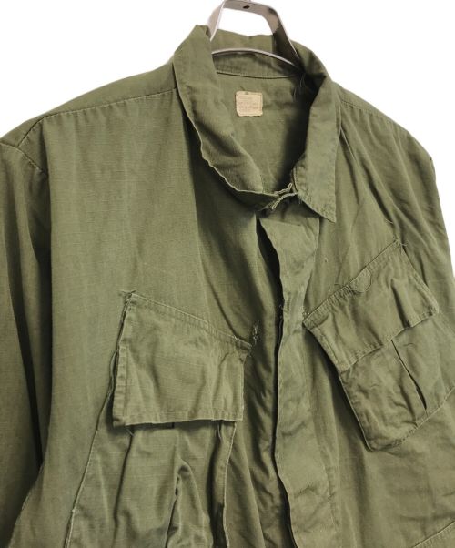 VINTAGE MILITARY（ヴィンテージ ミリタリー）VINTAGE MILITARY (ヴィンテージ ミリタリー) US ARMY ジャングルファティーグジャケット カーキ サイズ:MEDIUM-SHORTの古着・服飾アイテム