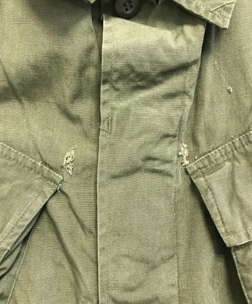 VINTAGE MILITARY（ヴィンテージ ミリタリー）VINTAGE MILITARY (ヴィンテージ ミリタリー) US ARMY ジャングルファティーグジャケット カーキ サイズ:MEDIUM-SHORTの古着・服飾アイテム