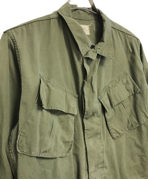 VINTAGE MILITARY（ヴィンテージ ミリタリー）VINTAGE MILITARY (ヴィンテージ ミリタリー) US ARMY ジャングルファティーグジャケット カーキ サイズ:SMALL-LONGの古着・服飾アイテム