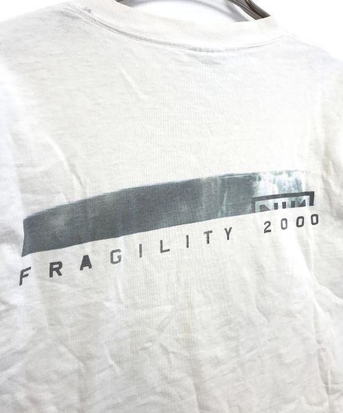 バンドTシャツ（バンドTシャツ）バンドTシャツ (バンドTシャツ) 00s nine inch nails(ナイン・インチ・ネイルズ) バンドTシャツ ホワイト サイズ:Mの古着・服飾アイテム
