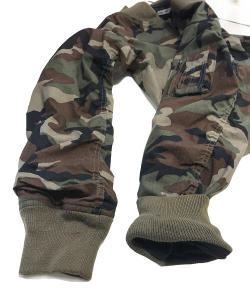 JOHN LAWRENCE SULLIVAN（ジョン ローレンス サリバン）JOHN LAWRENCE SULLIVAN (ジョン ローレンス サリバン) カモ柄MA-1 カーキ サイズ:Xの古着・服飾アイテム