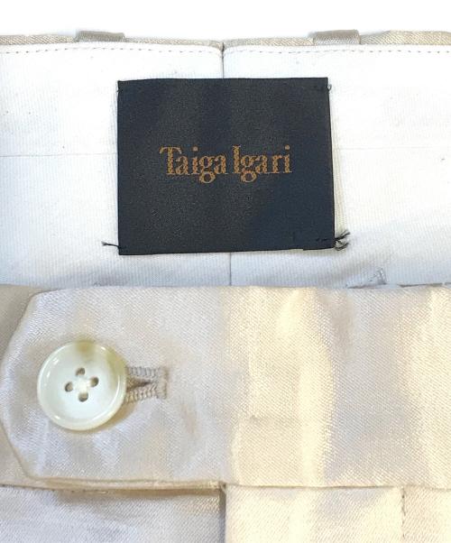 taiga igari（タイガイガリ）Taiga Igari (タイガイガリ) スラックス ベージュ サイズ:Mの古着・服飾アイテム