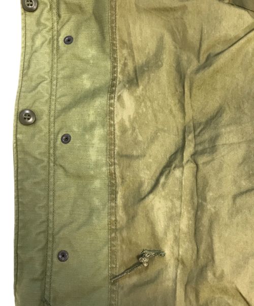 VINTAGE MILITARY（ヴィンテージ ミリタリー）VINTAGE MILITARY (ヴィンテージ ミリタリー) US ARMY Ｍ-65 フィールドジャケット カーキ サイズ:M-Lの古着・服飾アイテム