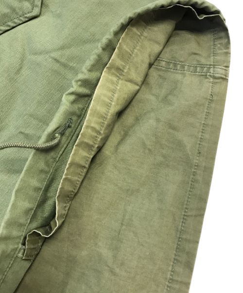 VINTAGE MILITARY（ヴィンテージ ミリタリー）VINTAGE MILITARY (ヴィンテージ ミリタリー) US ARMY Ｍ-65 フィールドジャケット カーキ サイズ:M-Lの古着・服飾アイテム