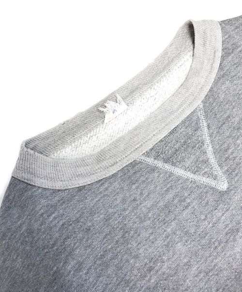 RUSSELL ATHLETIC（ラッセルアスレチック）RUSSELL ATHLETIC (ラッセルアスレチック) 前Vスウェット グレー サイズ:表記なしの古着・服飾アイテム